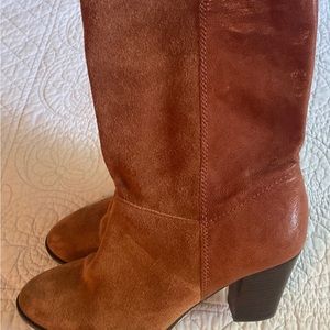 - Brown suede Saks Fifth Avenue boots